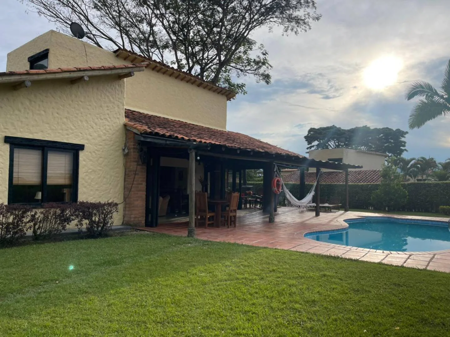 Exterior de la villa en Fincas Panaca