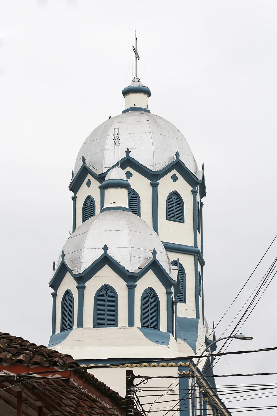 Torres de la iglesia de la Inmaculada Concepción de Filandia